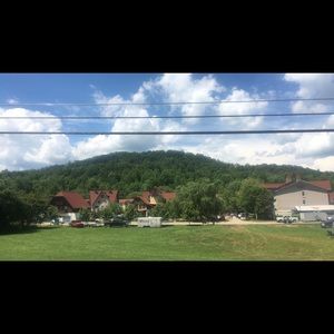 Meet your Posher, Valentina